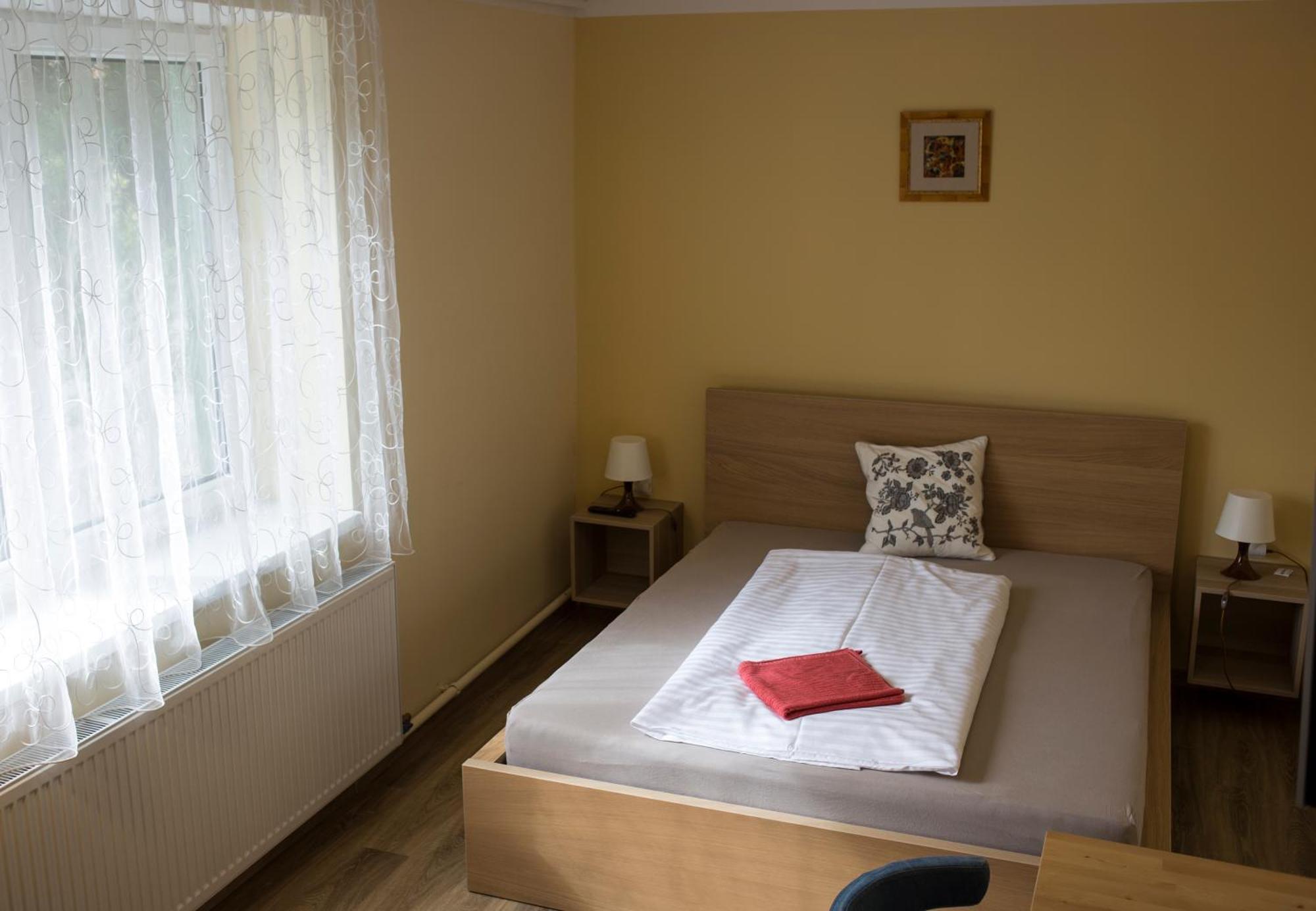 Petoefi Vendeghaz Hotel Eger Eksteriør billede